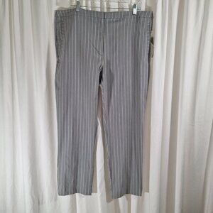 Worthington Gray Pinstripe Ankle Pants Sz 18 Work Happy Hour Errands NWT = Gift